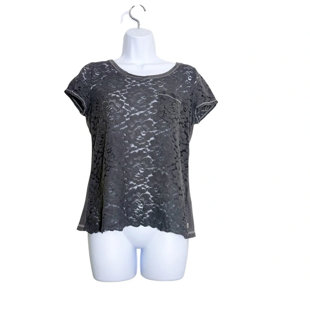 Hollister Y2K Lace Sheer Pocket Baby‎ Tee size M